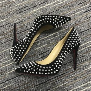 Christian Louboutin Escarpins Pigalle Spikes 100mm Veau Velours Noir