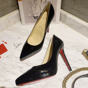 Christian Louboutin Escarpins Pigalle Plato 100mm Cuir Verni Noir