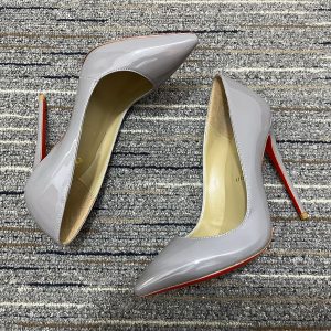 Christian Louboutin Decollete 554 Escarpins 100 mm Cuir Verni Gris