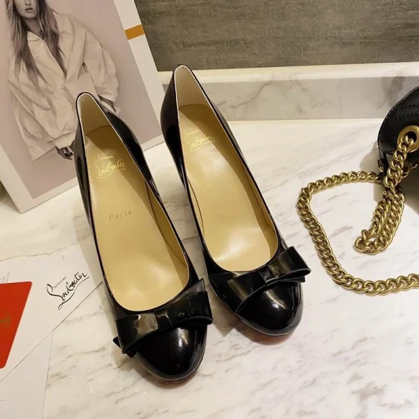 Christian Louboutin Simplenodo Escarpins à Nœud 85mm Cuir Verni Noir – Image 2