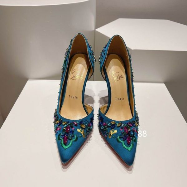 Christian Louboutin Brodiriza Escarpins D’orsay Brodés 100 mm Satin Bleu – Image 3