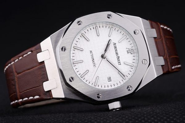 Audemars Piguet Royal Oak Répliques de Montres 3371 – Image 7