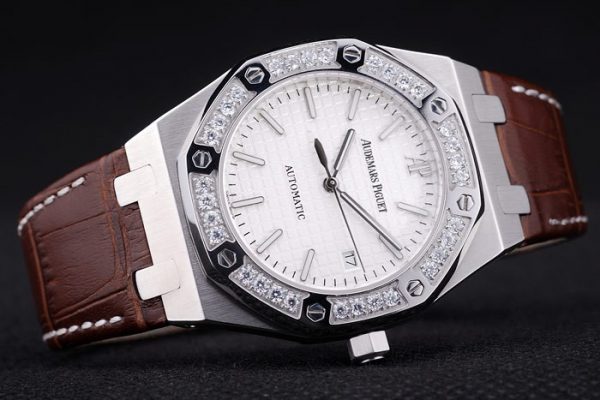 Audemars Piguet Royal Oak Répliques de Montres 3364 – Image 8