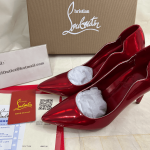 Christian Louboutin Hot Chick Escarpins 100 mm Cuir Verni Rouge