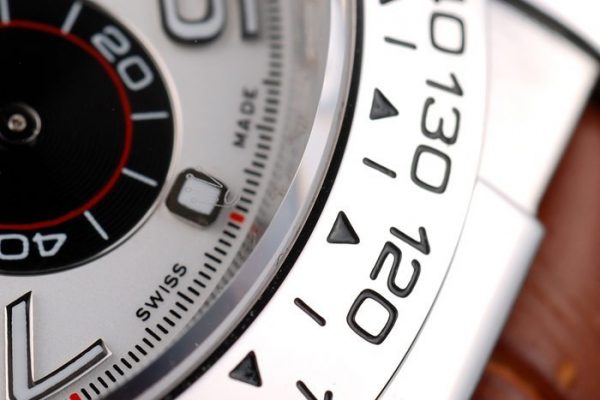 Rolex Daytona Boîtier Acier Inox Cadran Blanc Bracelet Cuir Marron – Image 8