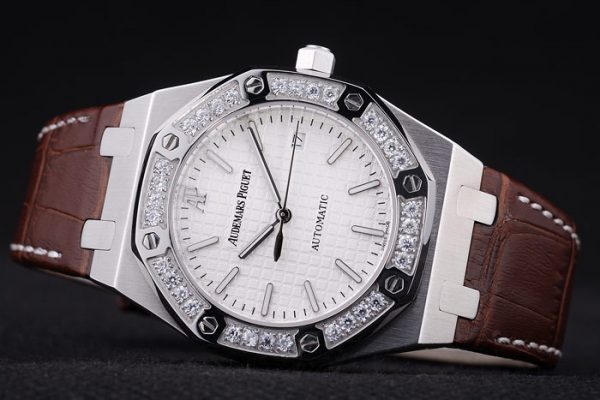 Audemars Piguet Royal Oak Répliques de Montres 3364 – Image 7