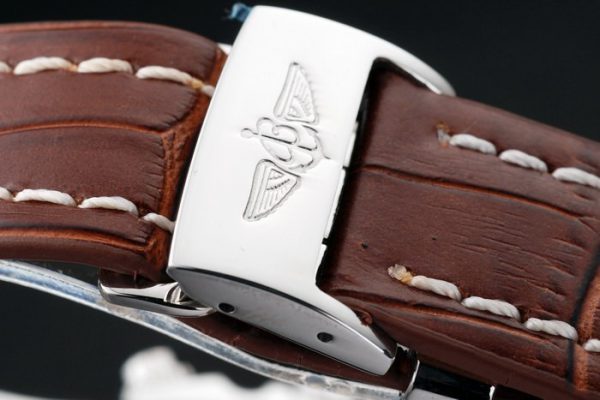 Breitling Chronomat 3528 Répliques de Montres – Image 8