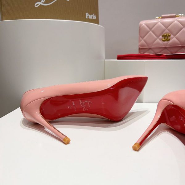 Christian Louboutin Escarpins Hot Chick 100 mm Cuir Verni Rose – Image 4