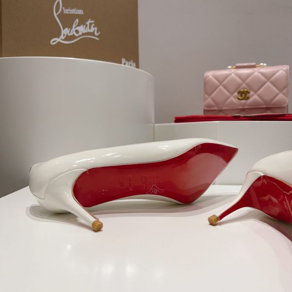 Christian Louboutin Kate Escarpins 70 mm Cuir de Veau Verni Blanc – Image 4