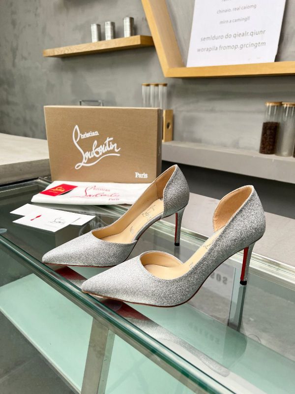 Christian Louboutin Escarpins Iriza 85mm Cuir Brillant Argent – Image 5