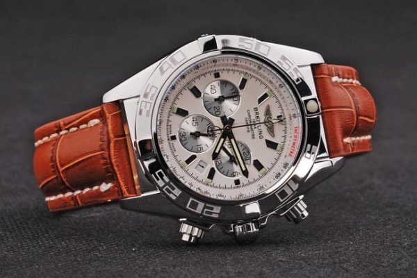 Breitling Chronomat 3532 Répliques de Montres – Image 8