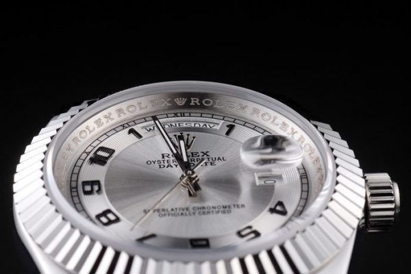 Rolex Day-Date Meilleures Répliques de Montres de Qualité 4799 – Image 4
