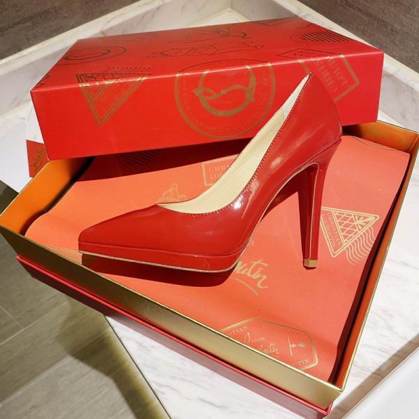 Christian Louboutin Escarpins Pigalle Plato 100mm Cuir Verni Rouge – Image 2
