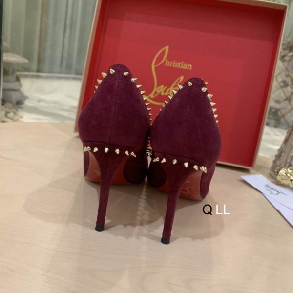 Christian Louboutin Anjalina Spike Escarpins Daim Bordeaux – Image 5