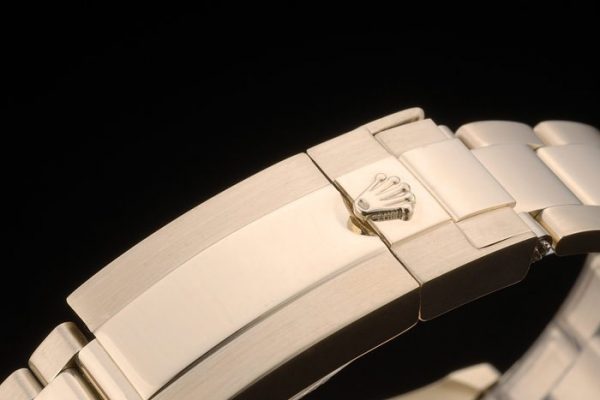 Rolex Daytona Cosmograph Lunette Arc-en-ciel Cristaux Bracelet Or Rose Cadran Noir 80251 – Image 5
