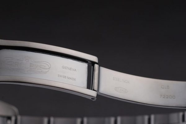 Rolex Milgauss Vert Teinté Pro-Hunter Saphir Cadran Blanc – Image 3