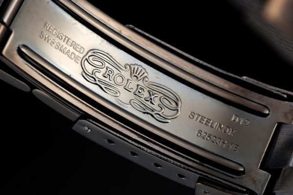 Rolex Submariner Large Femme Lunette Noire Cadran Noir Tachymètre – Image 4