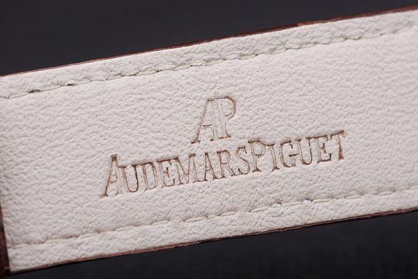 Audemars Piguet Royal Oak Répliques de Montres 3369 – Image 4