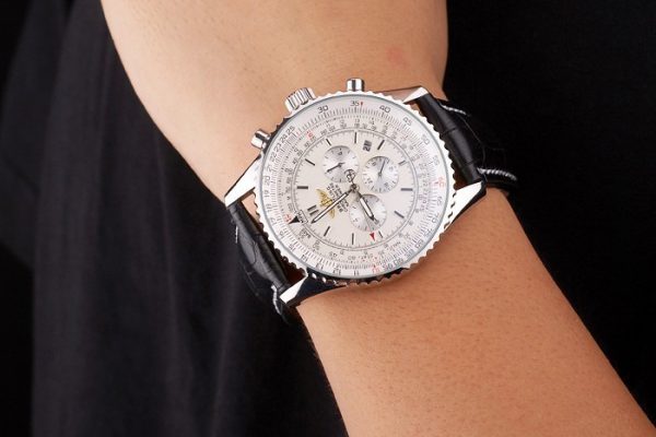 Breitling Navitimer Répliques de Montres 3492 – Image 2