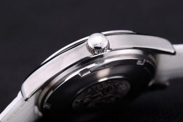 Omega Speedmaster Répliques de Haute Qualité Montres 4499 – Image 8