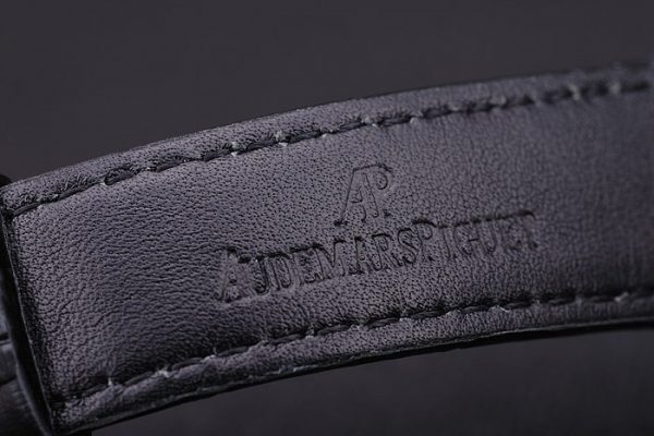 Audemars Piguet Royal Oak Répliques de Montres 3370 – Image 3