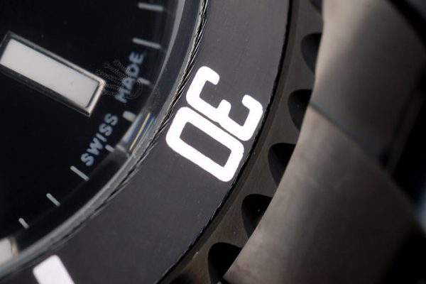 Rolex Submariner Large Femme Lunette Noire Cadran Noir Tachymètre – Image 8