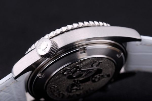 Omega Seamaster Répliques de Haute Qualité Montres 4417 – Image 2
