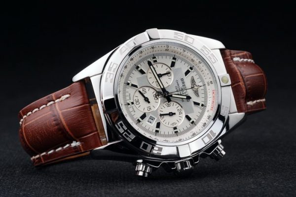 Breitling Chronomat 3528 Répliques de Montres – Image 10