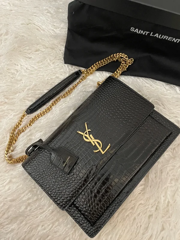 Sac Saint Laurent Sunset Medium à Chaîne en Cuir Noir Embossé Crocodile – Image 6