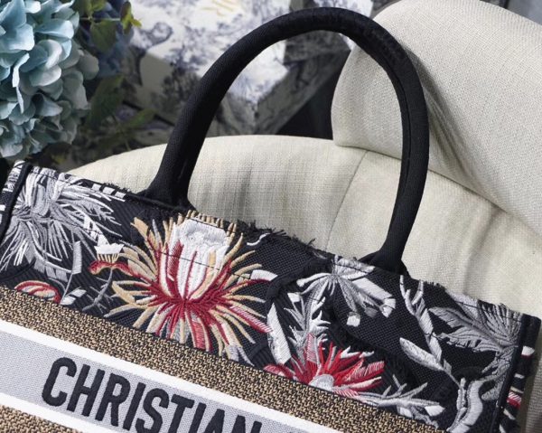 Réplique Sac Dior Book Tote Medium en camouflage noir multicolore – Image 3