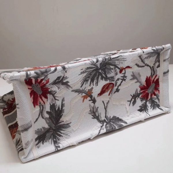 Fausse Sac Dior Book Tote Medium en camouflage blanc multicolore – Image 7
