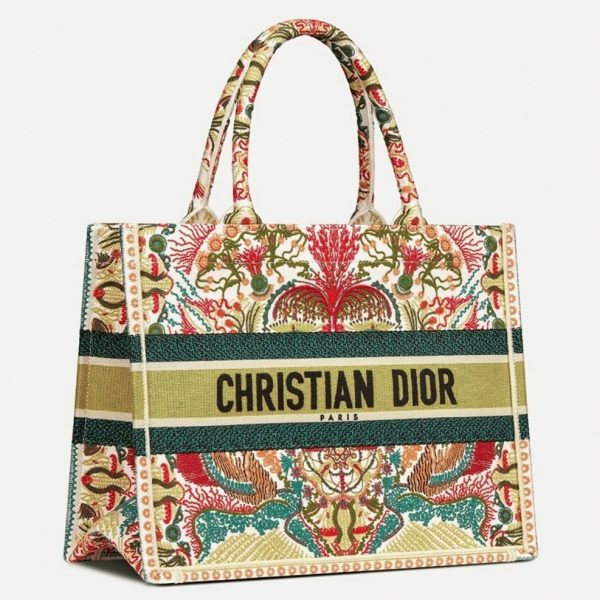 Réplique Sac Dior Book Tote Medium en broderie "Heart Lights"
