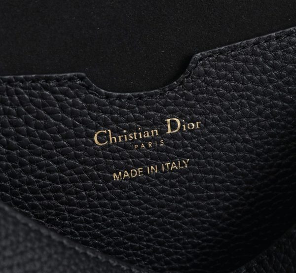 Imitation Grand Sac Dior Bobby en noir – Image 7