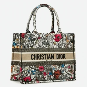 Imitation Sac Dior Book Tote Medium en broderie Mille Fleurs multicolore