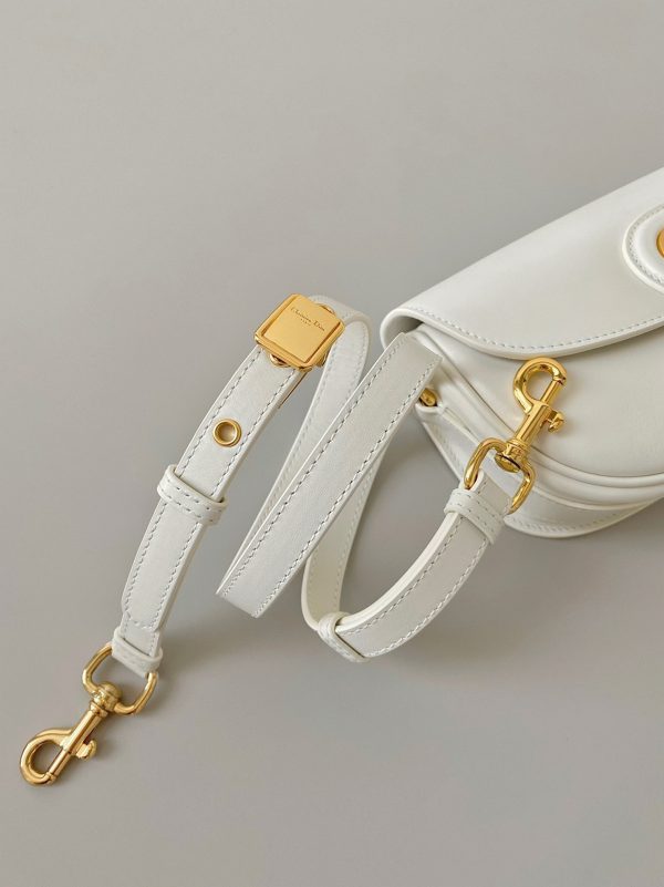 Fausse Sac Dior Bobby East-West en blanc – Image 9