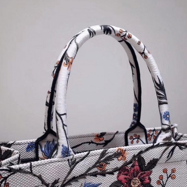 Fausse Sac Dior Book Tote Medium en broderie multicolore Rosa Mutabilis – Image 4
