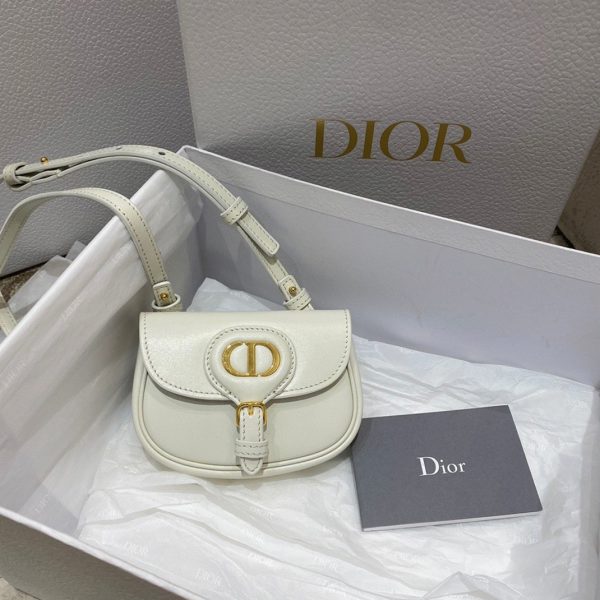 Réplique Micro Sac Dior Bobby en blanc – Image 9