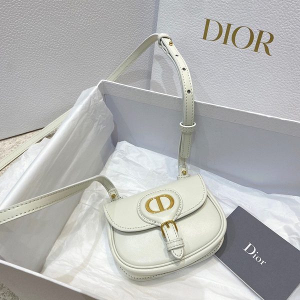 Réplique Micro Sac Dior Bobby en blanc – Image 8