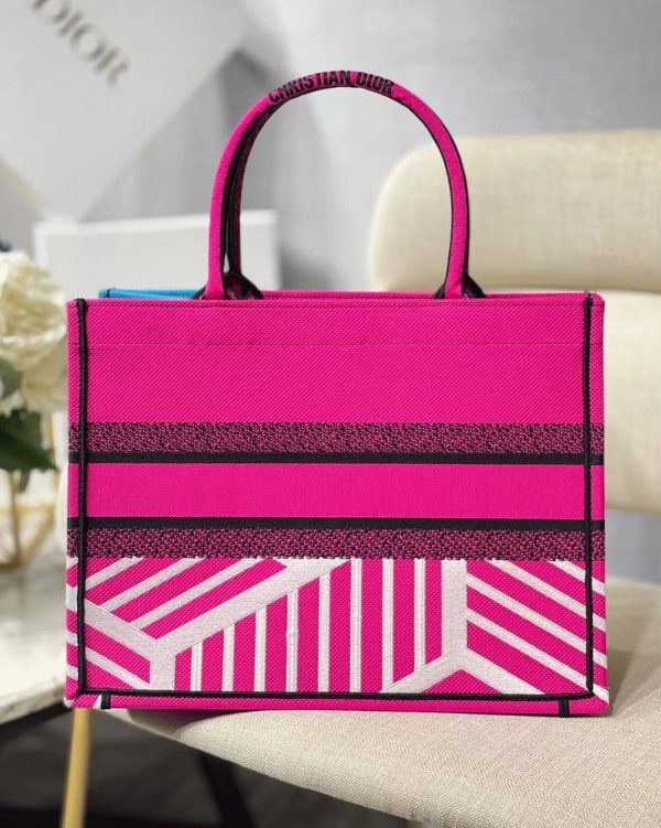 Fausse Sac Dior Book Tote Medium en broderie D-Jungle Pop rose – Image 8