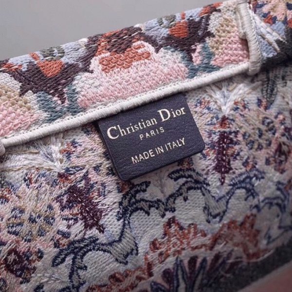 Fausse Sac Dior Book Tote Large en coton brodé KaleiDiorscopic rose – Image 7