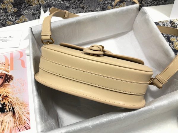 Réplique Sac Dior Bobby Medium en beige – Image 6