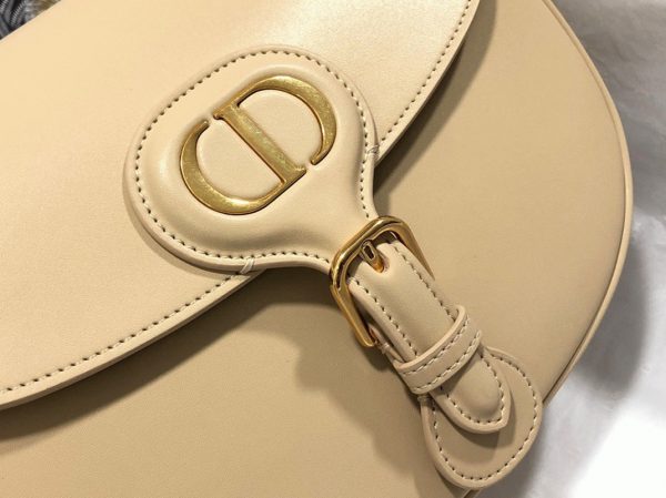 Réplique Sac Dior Bobby Medium en beige – Image 3