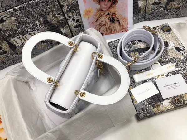 Réplique Sac Dior Lady D-Lite Medium en tissu technique Macrocannage blanc – Image 7