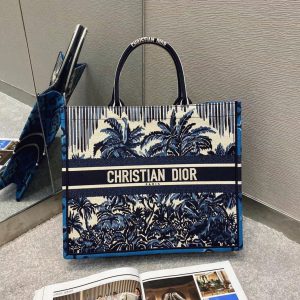 Réplique Sac Dior Book Tote Large en broderie Palmiers Dior bleue