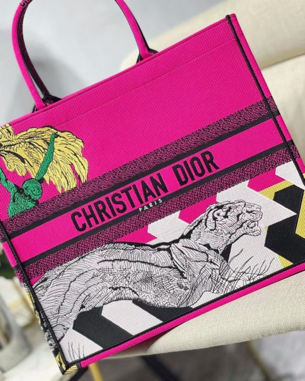Imitation Sac Dior Book Tote Large en broderie Zoom Pop Toile de Jouy – Image 3