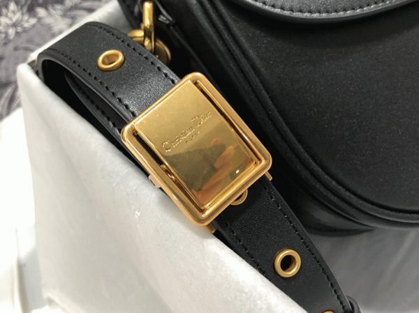 Imitation Sac Dior Bobby Medium en noir – Image 2