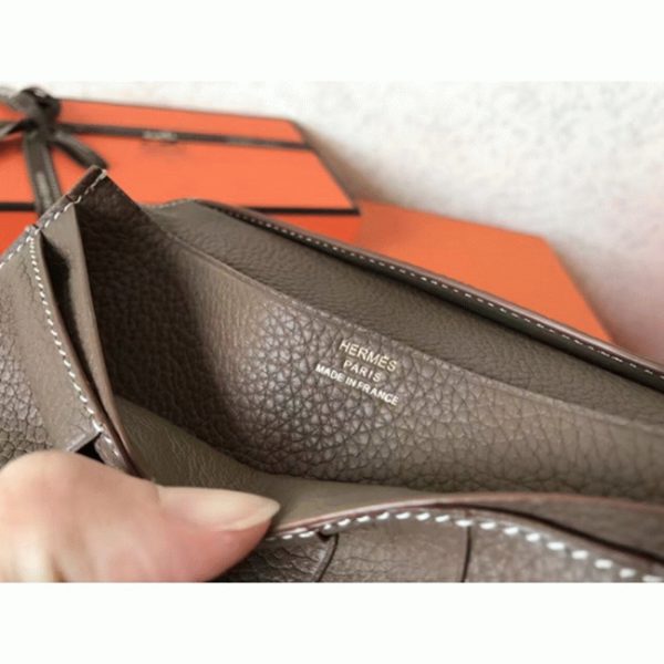 Faux Luxe Portefeuille Hermès Bearn Taupe Clémence – Image 8