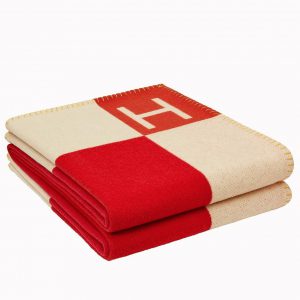 Contrefa?on Couverture Avalon Vibration Géranium Hermès