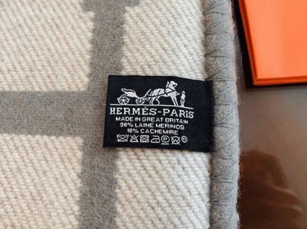 Réplique Couverture Avalon Hermès Grise – Image 3