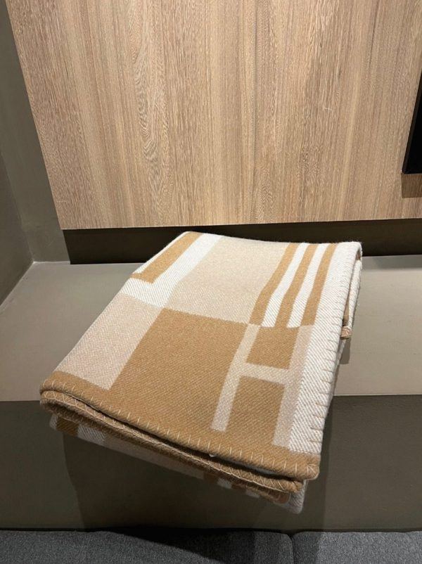 Fausse Couverture Ithaque Hermès Beige Laine et Cachemire – Image 4